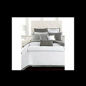 New! King Hotel Collection embroidered frame duvet